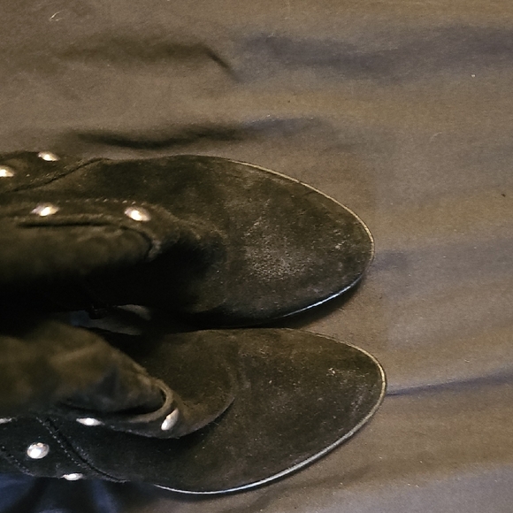 Studded Black Knee-High Boots - Picture 5 of 8